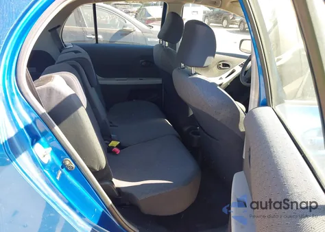 2010 Toyota Yaris z USA, uszkodzony, nr VIN JTDKT4K31A5296746